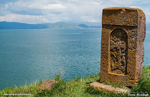 sevan_khachkar.jpg
